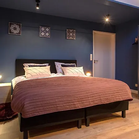 De Lange Mouwen Bed & Breakfast Beesd